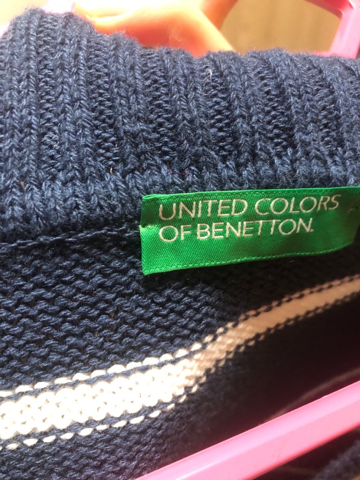 V Yaka Çizgili Kadın Kazak - Görsel 3