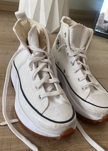 Beyaz Bağcıklı Kadın Sneakers Wedge Topuklu