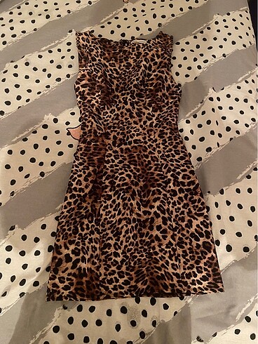 Bershka Leopar Desenli Mini Elbise