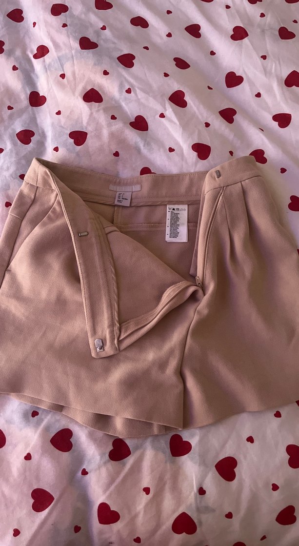 Bej Mini Hamile Şortu - Görsel 4
