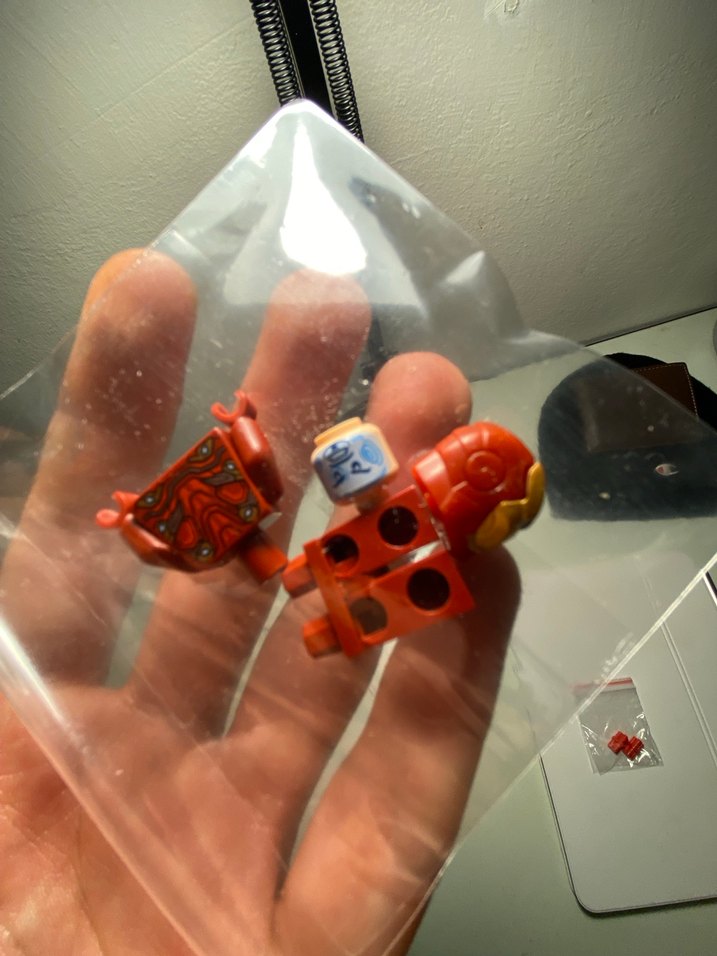 Lego Marvel İronman Mark 50 - Görsel 3