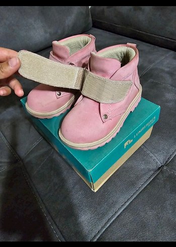 Kız Çocuk Pembe Bot - Görsel 3