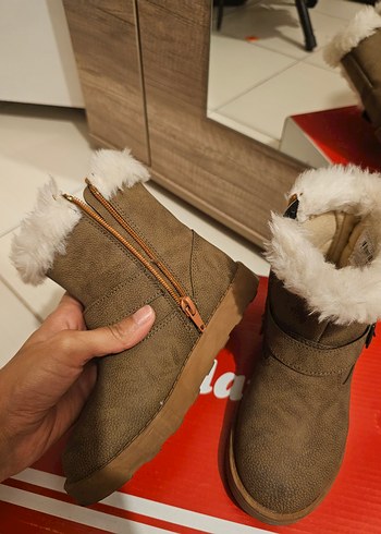 Kız Çocuk Gri Tüylü Street Wear Bot - Görsel 2