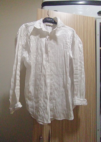 Beyaz Düğmeli  Kadın Gömlek - Görsel 3