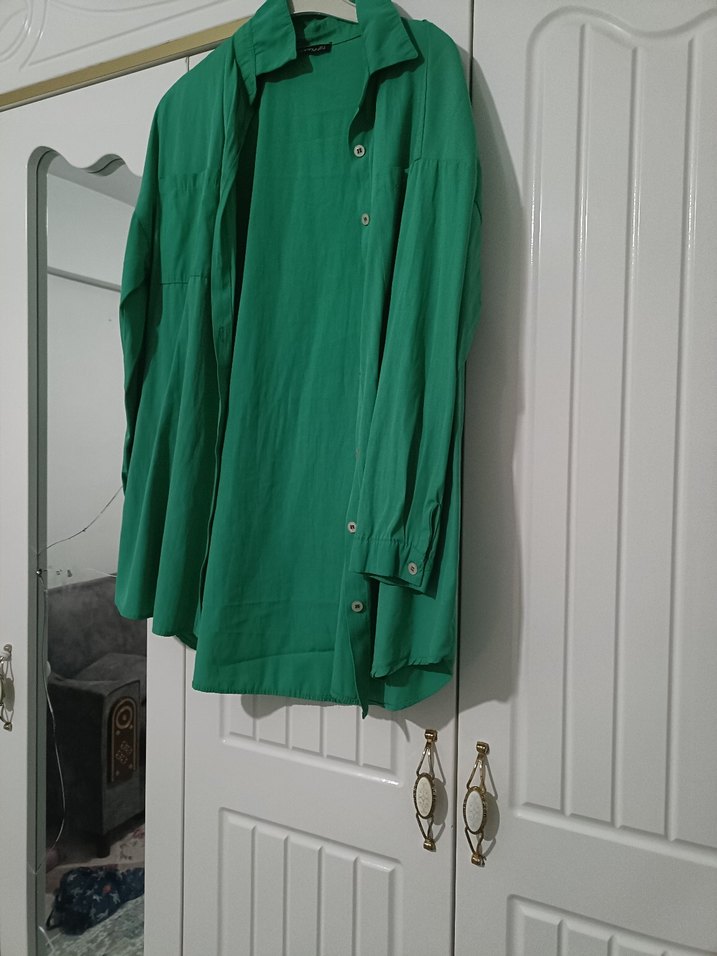 Düğmeli Yeşil Kadın Keten Gömlek - Görsel 4
