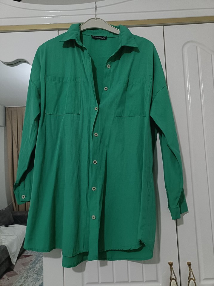 Düğmeli Yeşil Kadın Keten Gömlek - Görsel 2