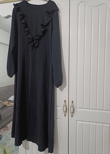 Uzun Kollu Fırfırlı Siyah Kadın Elbise - Görsel 2