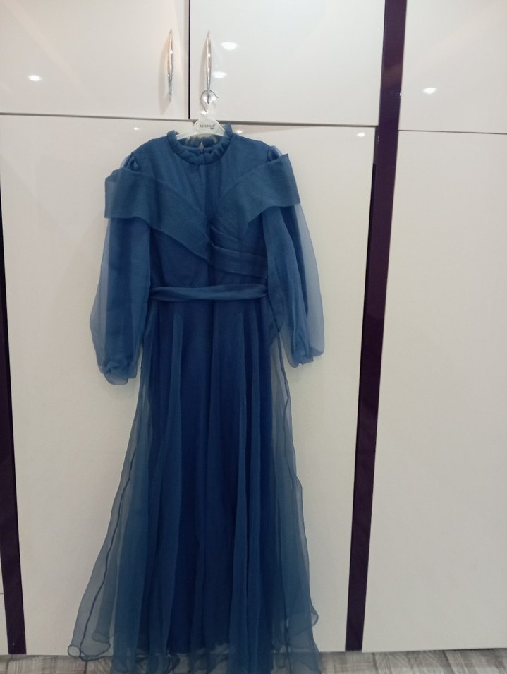 Kadın Mavi Uzun Drapeli Abiye Elbise - Görsel 3