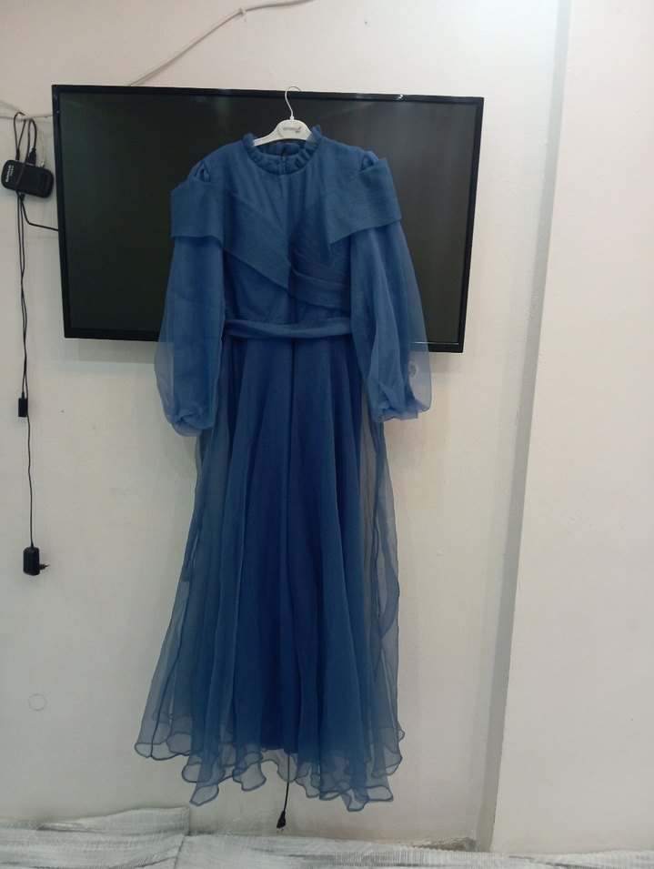 Kadın Mavi Uzun Drapeli Abiye Elbise - Görsel 5