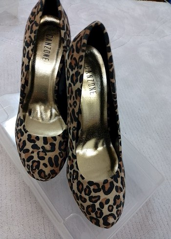 Leopar Desenli Yüksek Topuklu Kadın Stiletto