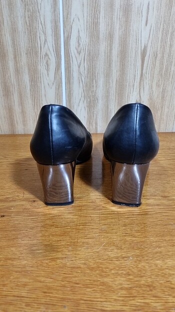 38 Beden siyah Renk Siyah kalın gümüş topuk stiletto