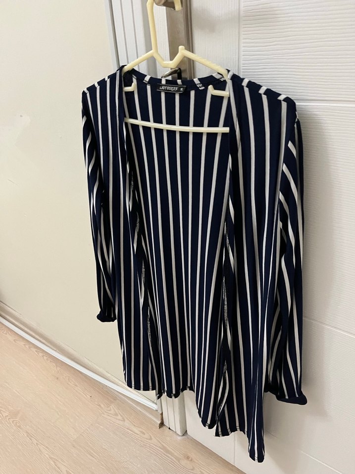 Mavi Çizgili Midi Kadın Blazer - Görsel 2