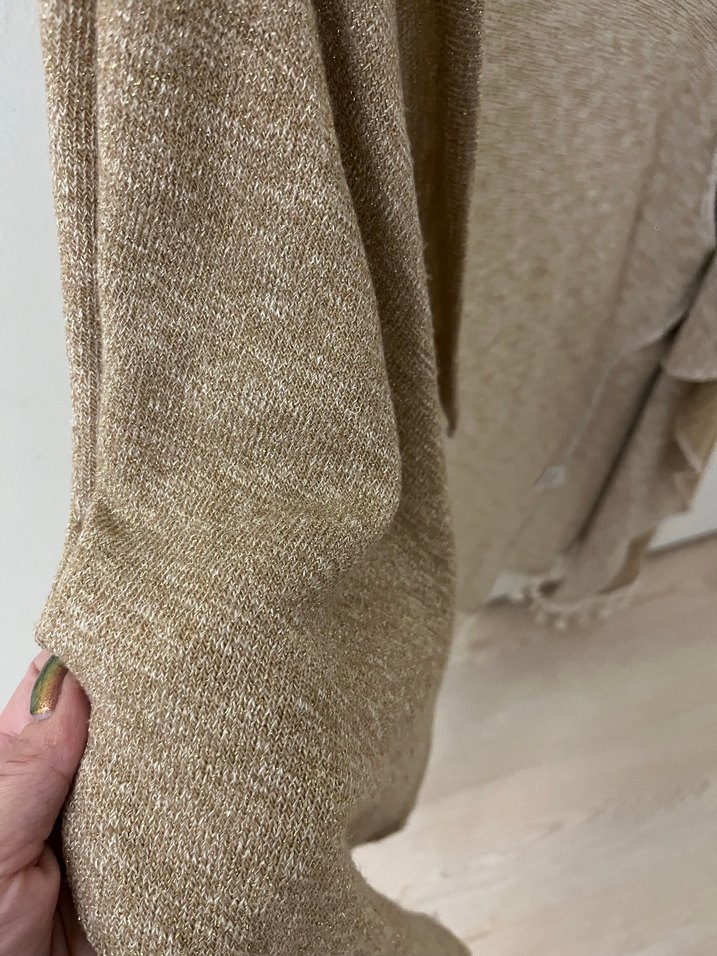 Dört Dökümlü Şık Hırka - Görsel 2