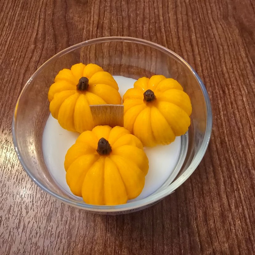 Sarı Kabak Şeklinde Mum - Görsel 2