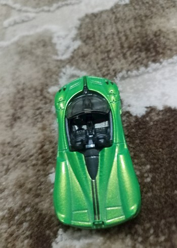 hot wheels pagani huayra roadster dtw86 - Görsel 3