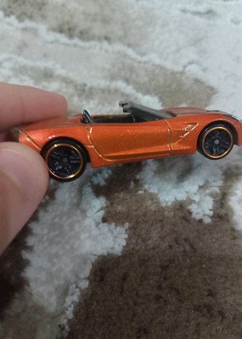 hot wheels corvette stingray 2013 - Görsel 3