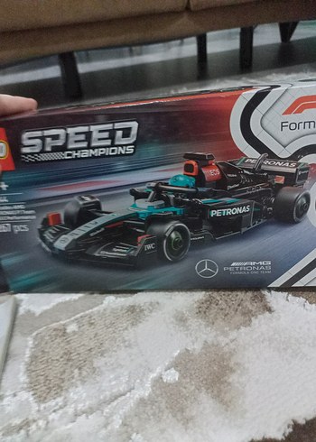 LEGO 77244 Siyah Formula 1 Mercedes - Görsel 3