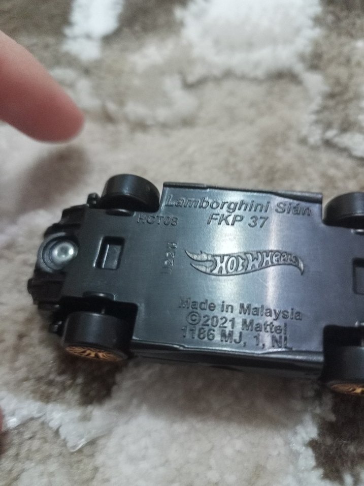 hot wheels Lamborghini Sián FKP 37 - Görsel 5
