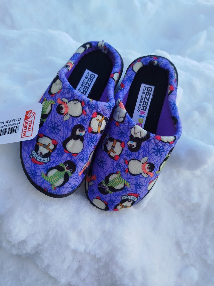 Renkli Baskılı Mor Kız Çocuk Ev Terliği - Görsel 3