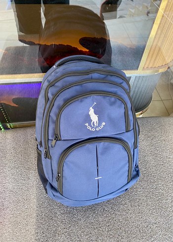 Nike Gri Polo Club Fermuarlı Sırt Çantası