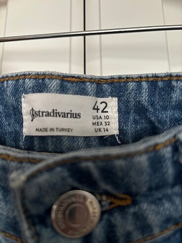 Stradivarius stradivarius jean