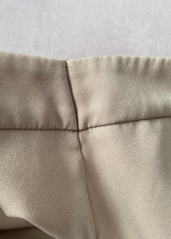 l Beden ten rengi Renk Trendyol & Milla Bej Regular Fit Midi Kumaş Pantolon