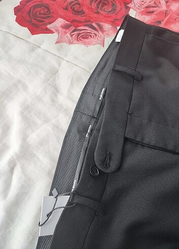 Paulmark klasik pantolon Sıfır slim etiketi üzerinde 