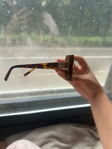 Miu Miu Miu Miu gözlük