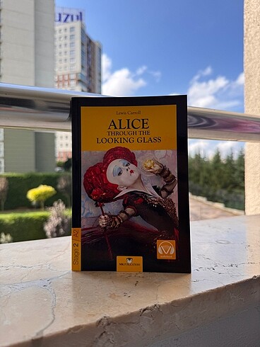 Alice Through The Looking Glass -A2