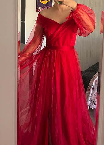 Uzun Kırmızı Drapeli Kadın Abiye Elbise - Görsel 3