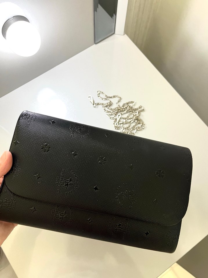 Siyah İşlemeli Deri Zincir Detaylı Kadın Portföy Çanta - Görsel 3