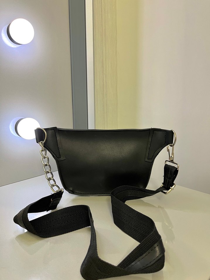 Siyah Deri Kemerli Kadın Çapraz Çanta - Görsel 2