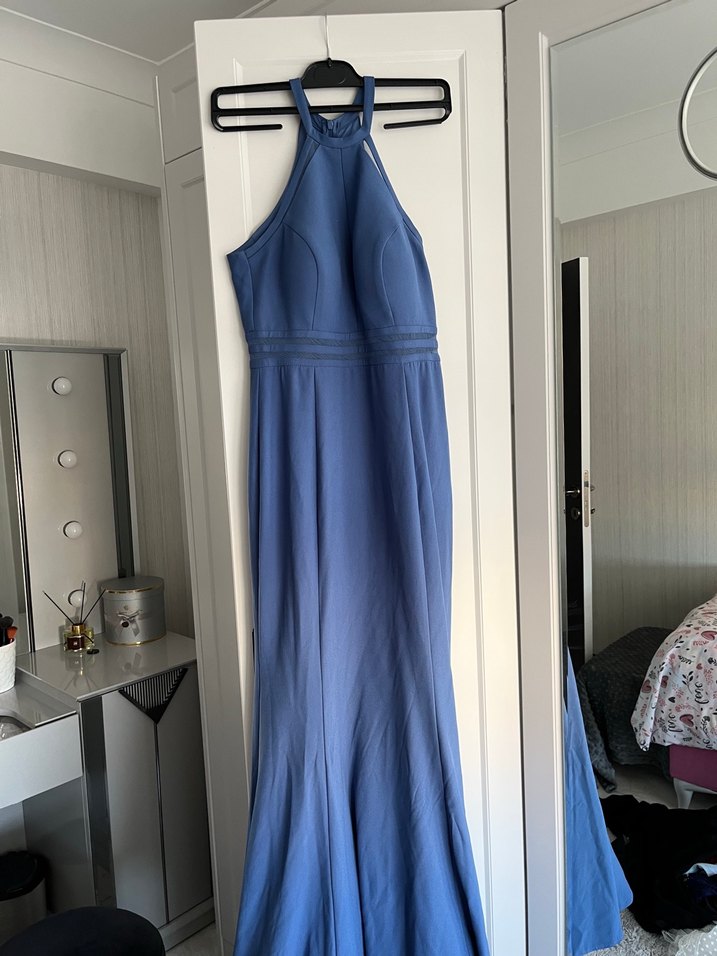 Mavi Uzun Drapeli Yüksek Yakalı Kadın Abiye Elbise - Görsel 5