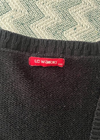 Düğmeli Siyah Kadın Hırka - Görsel 2