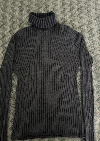 Kadın Gri Boğazlı Triko Kazak - Görsel 2