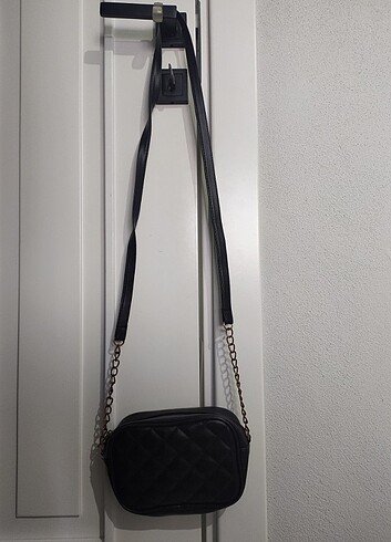 LC Waikiki LCW siyah askılı çanta
