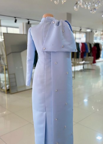 Kadın Mavi Uzun taşlı fiyonk detaylı abiye elbise - Görsel 4