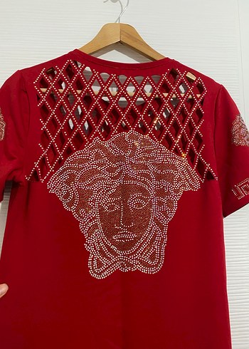 Kırmızı pullu elbise - Görsel 5