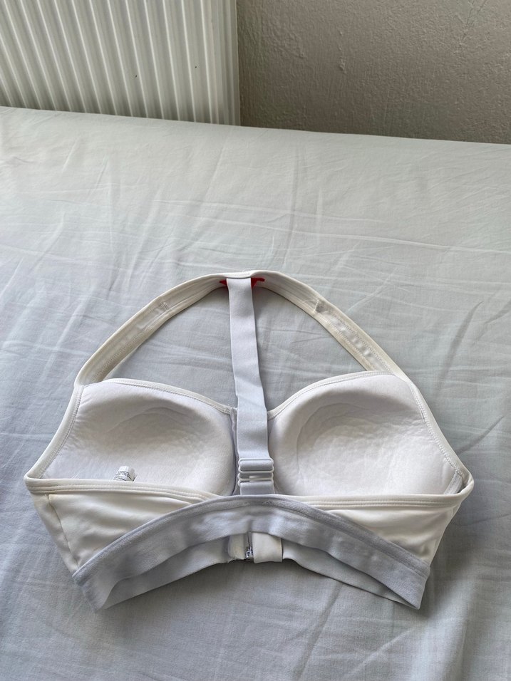 Önden Fermuarlı Beyaz Spor Sütyeni - Görsel 3