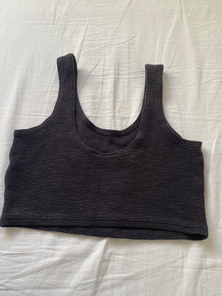 Siyah V Yaka Kolsuz Crop Top - Görsel 2