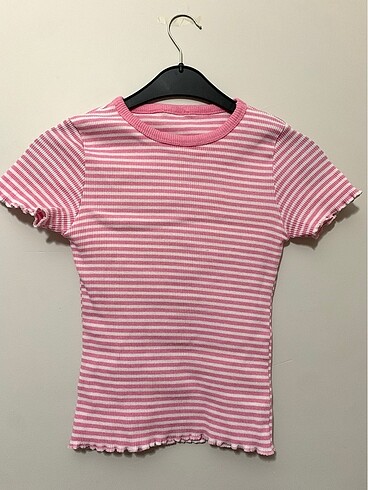 Pembe çizgili kısa kollu crop