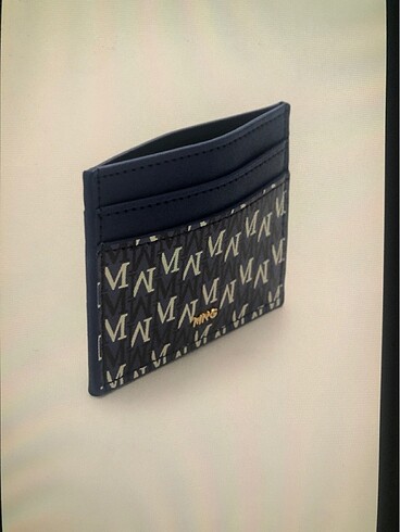 Mango Logo desenli kartlık