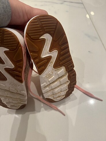 25 Beden pembe Renk Nike spor ayakkabı