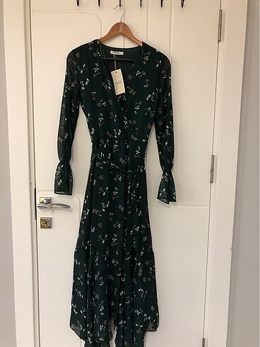 Batik Elbise- etiketli