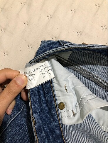 26 Beden Mavi jeans