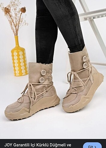 Off White markalı kışlık altı çivili içi peluşlu bot 