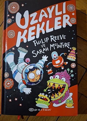 Beden Renk Uzaylı Kekler