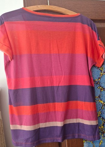 Çok Renkli Kısa Kollu Bluz - Görsel 3