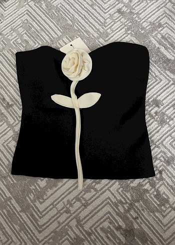 Kadın fitlli straplez siyah crop üst