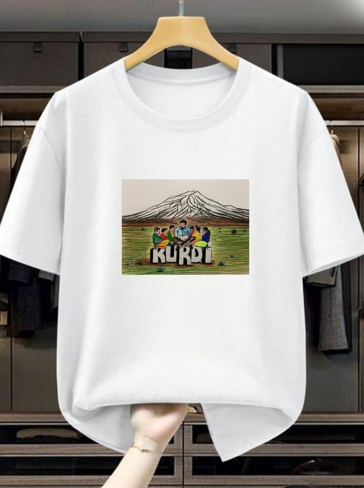 Renkli Baskılı Bohem Kadın Tişörtü - Görsel 2